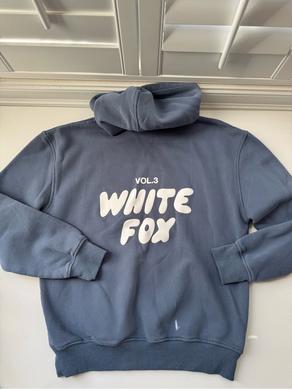 White Fox Vol. 3 Blue Oversized Graphic Hoodie Sweatshirt M/L